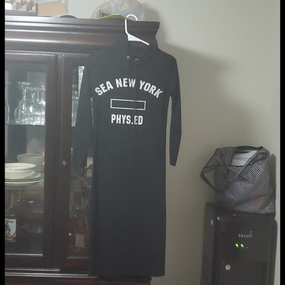 Long sleeve hoodie